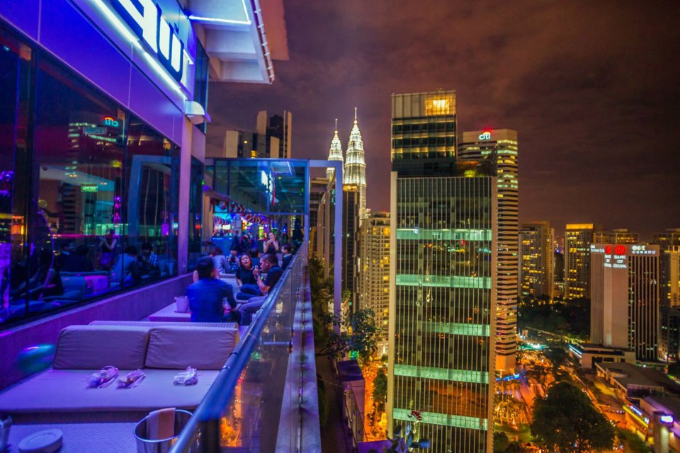 VIEW Rooftop Bar, GTower Kuala Lumpur | MyPlayPlay